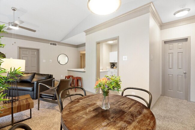 12100 Metric Blvd unit ID1343256P, Austin, TX 78758 - photo 6