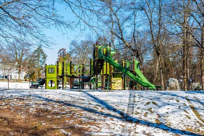 Jefferson Elementary is a fine learning institution located in Maplewood, NJ.