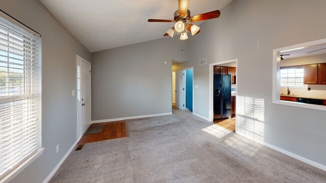 201 N Keene Way Dr, Nicholasville, KY 40356 - photo 3