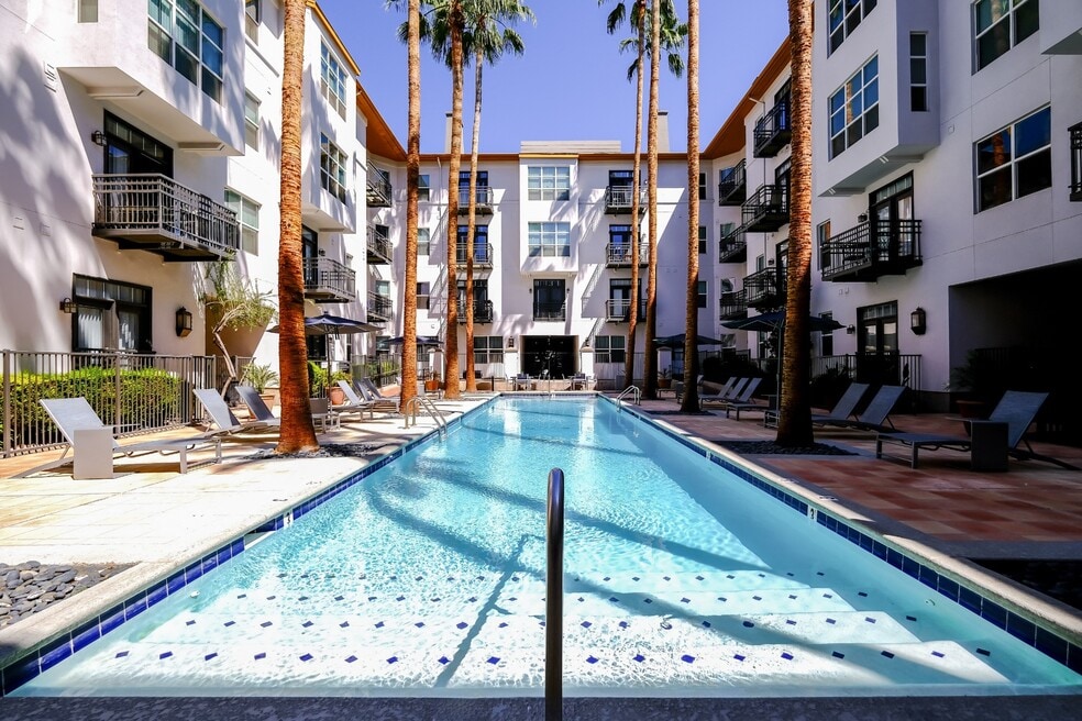 Roosevelt Square, Phoenix, AZ 85003 - photo 1