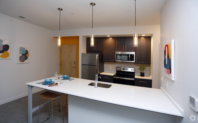 Kitchen/1BR, 1BA - 834 SF