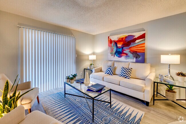 Living Room - 1BR, 1BA - 615SF