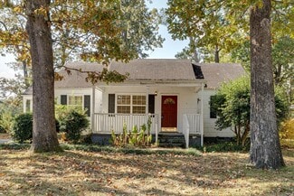 4910 Golfview Dr, Chattanooga, TN 37411