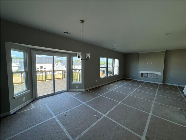 110 Okeechobee Way, Hoschton, GA 30548 - photo 2