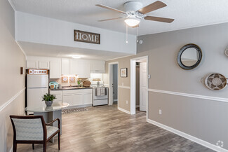 1624 Norman Dr, Atlanta, GA 30349