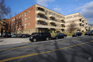 4401 Conshohocken Ave, Philadelphia, PA 19131