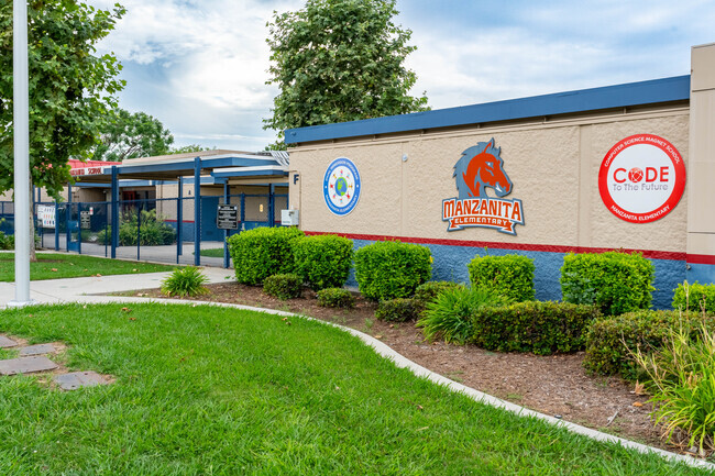 Manzanita Elementary School is located in the Vincent neighborhood of Covina, California.