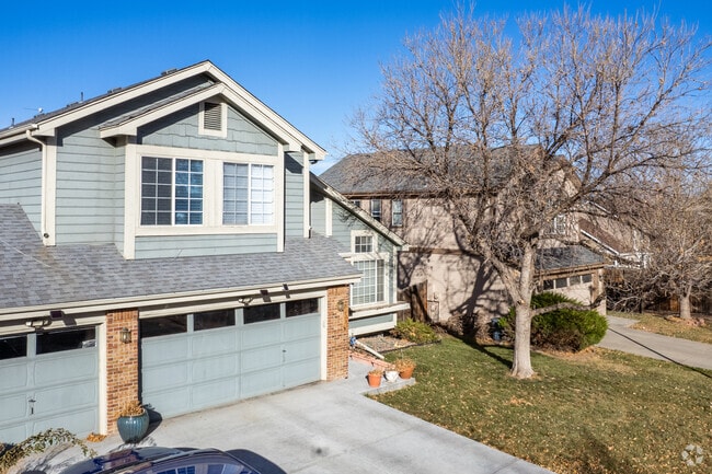 Craftsman homes with two and three car garages are typical in Greenway Park, Broomfield, CO