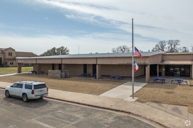 LH RATHER Jr. High in Bonham.