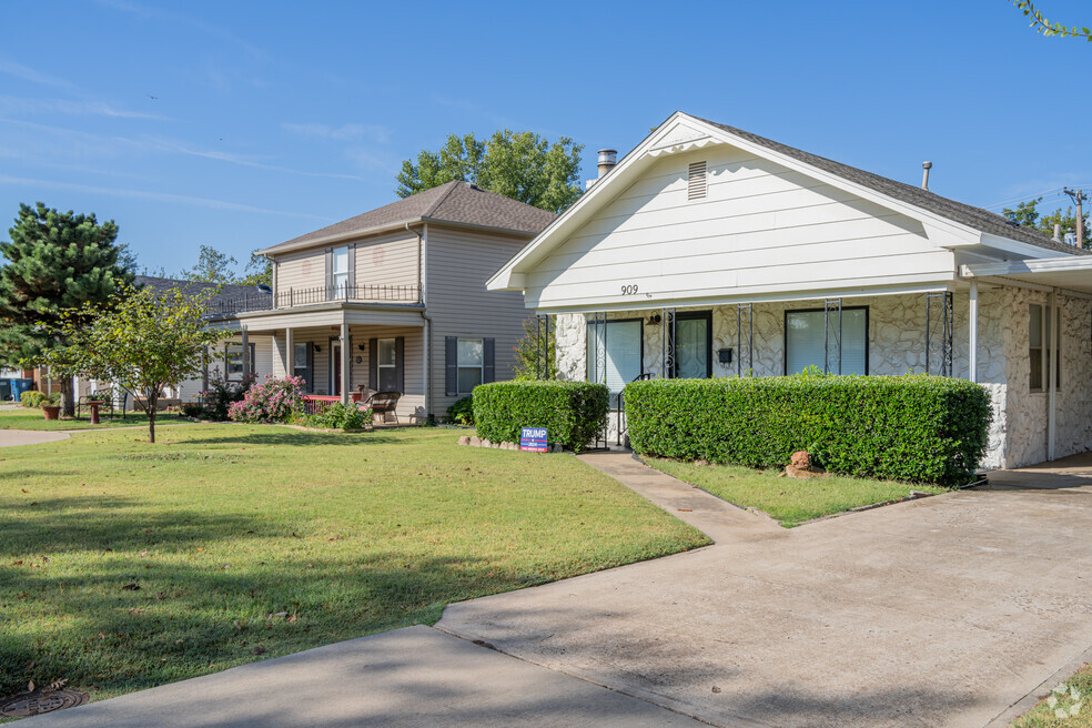 Neighborhood_College View_Final_101623
