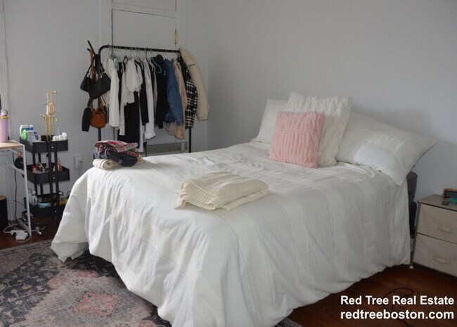 238 Hemenway St unit 11, Boston, MA 02115 - photo 6