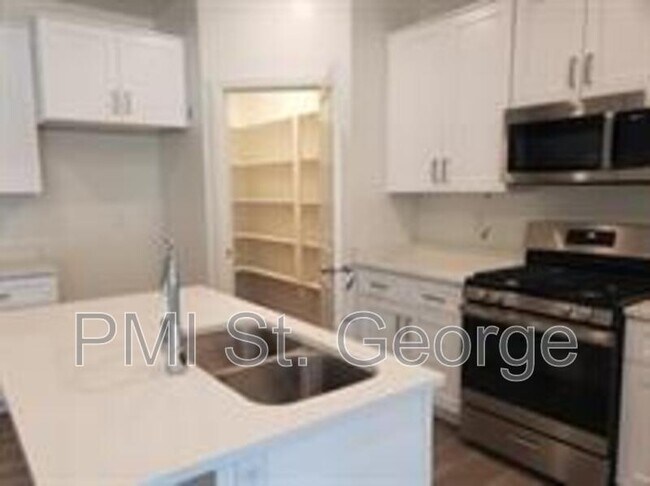 350 W Old Hwy 91, Ivins, UT 84738 - photo 6