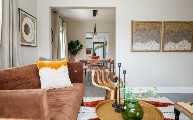 2761 SW 33rd Ave unit ID1044517P, Miami, FL 33133 - photo 2