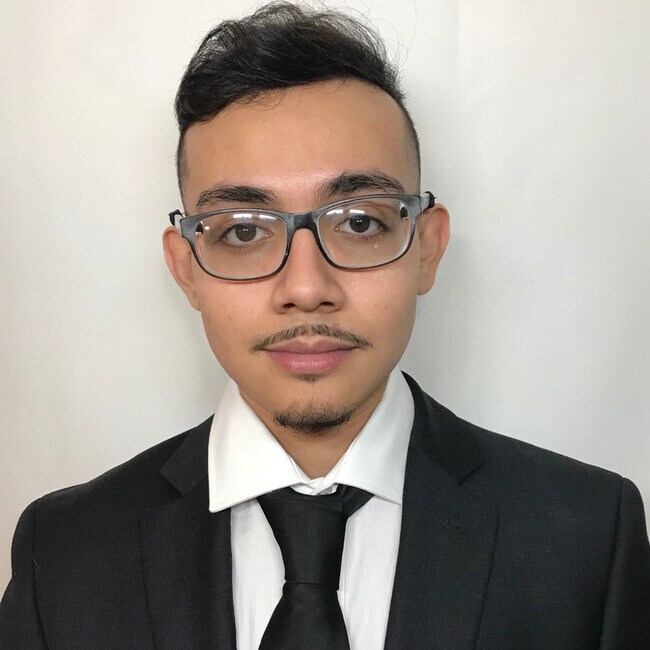 Agent Photo