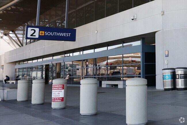 Rogue Valley International Airport offers convenient travel for residents in Medford.