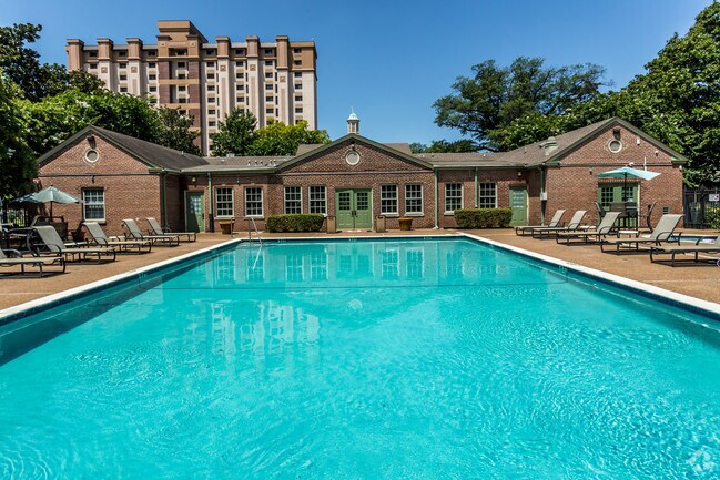 Uptown Square Apartments, Memphis, TN 38105 - photo 3