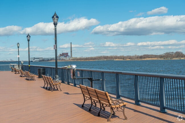 Relax at Carteret’s Waterfront Park with dockside seating and stunning river views.