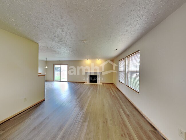 7474 Heaton Cir, Maineville, OH 45039 - photo 6