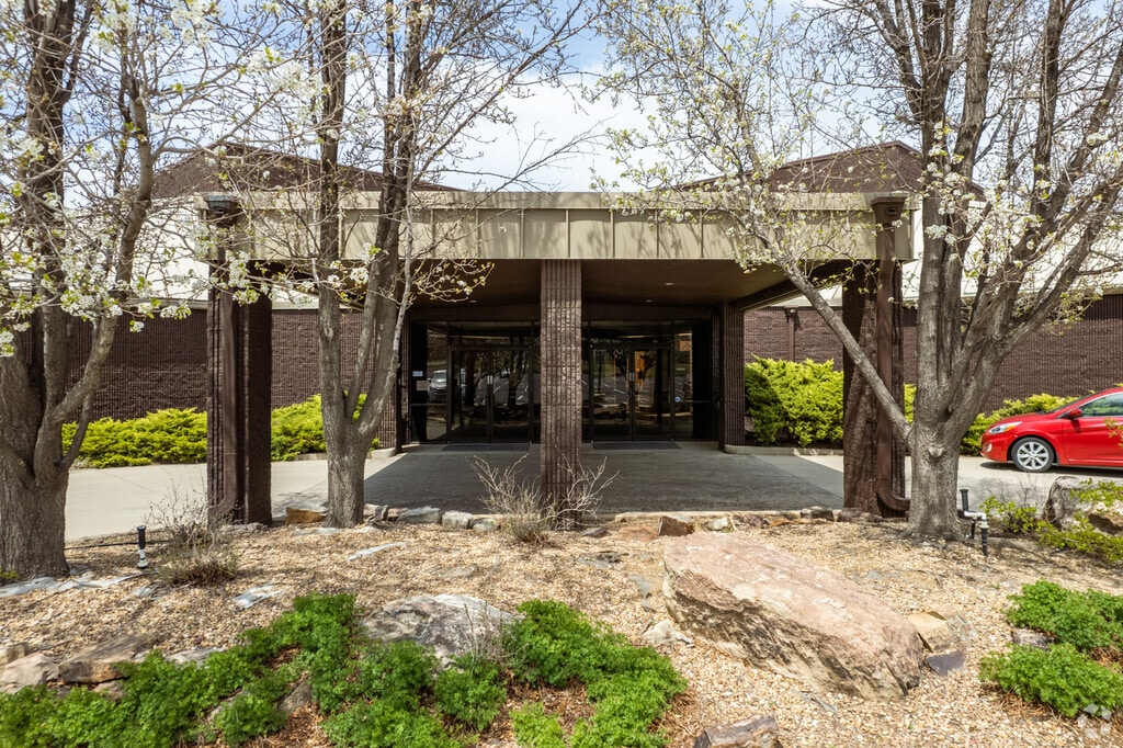 Hyland Christian School is a part of Hyland Church located in the Westcliff and Cambridge neighborhood in Westminster, Colorado