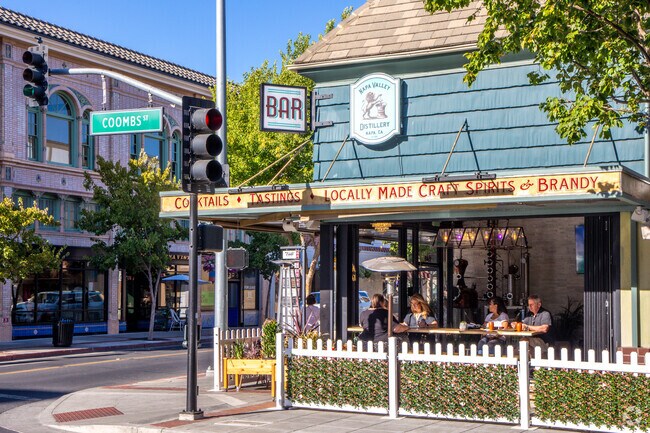 Enjoy your favorite drink at Napa Valley Distillery on a sunny day.