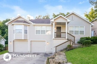 5213 S Powell Ave, Blue Springs, MO 64015