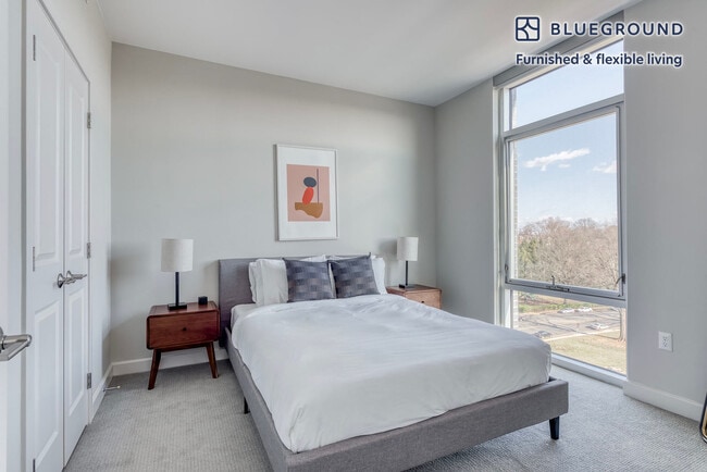 7480 Birdwood Ave unit FL8-ID779, McLean, VA 22102 - photo 6