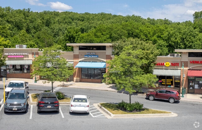 Overlea residents have easy access to many retail and dining options.