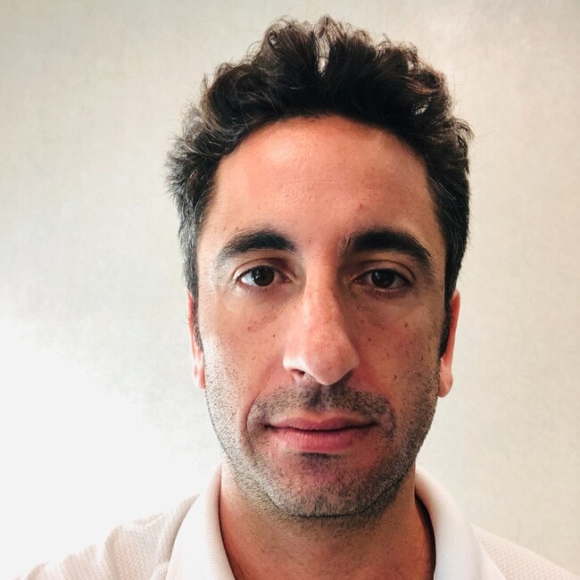 Agent Photo
