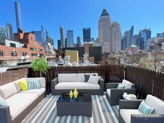 420 W 51st St Unit 5, New York, NY 10019