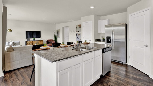 342 Alta Tree Blvd, Johnson City, TN 37604 - photo 6