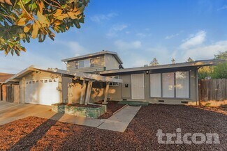 1724 Hemlock St, Fairfield, CA 94533