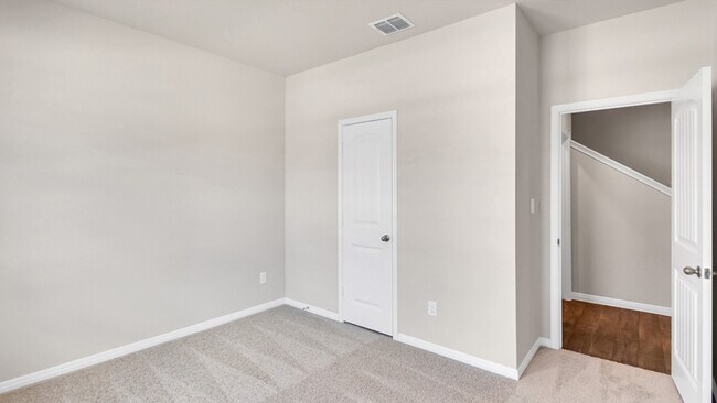 9605 Braided Rein Dr unit 36199801, Austin, TX 78724 - photo 4