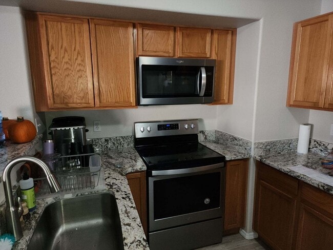 completely remodeled kitchen; granite countertops