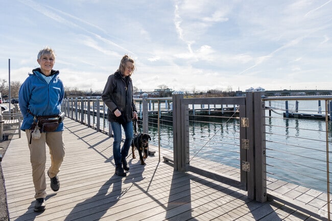 Sag Harbor’s waterfront marina is a hub for boating and dining.