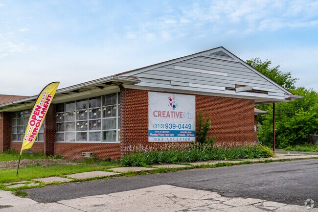 Evergreen Lutheran School serves children in grades PK, K-8.