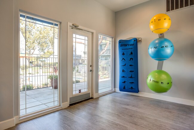 Trailview, Concord, CA 94518 - photo 5