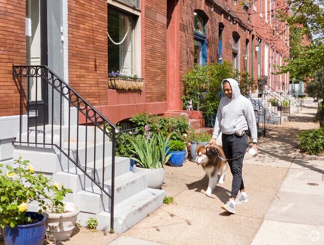 Walk your best friend along the lovely, landscaped homes in Butchers Hill.