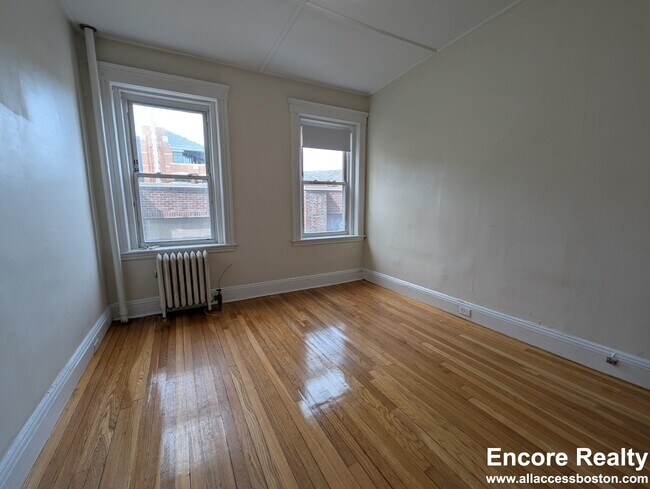 1185 Boylston St unit 12, Boston, MA 02215 - photo 5