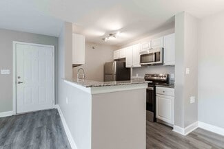 7325 River Pointe Dr, North Little Rock, AR 72113