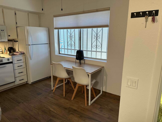 1010 Cll de La Temporada, Green Valley, AZ 85614 - photo 3