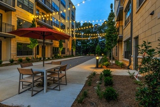 3201 Downwood Cir NW, Atlanta, GA 30327