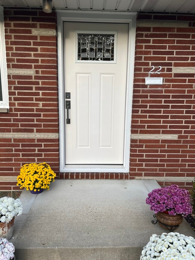 22 Ansel Ave, Akron, OH 44312 - photo 3