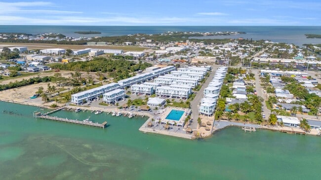 10877 Overseas Hwy unit 30, Marathon, FL 33050 - photo 3