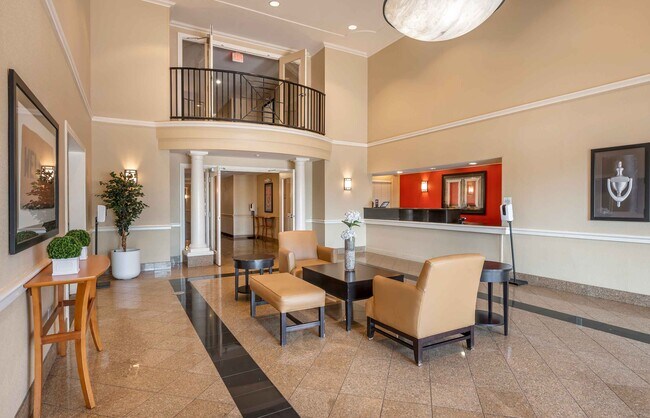 9370 Waldemar Rd, Indianapolis, IN 46268 - photo 5