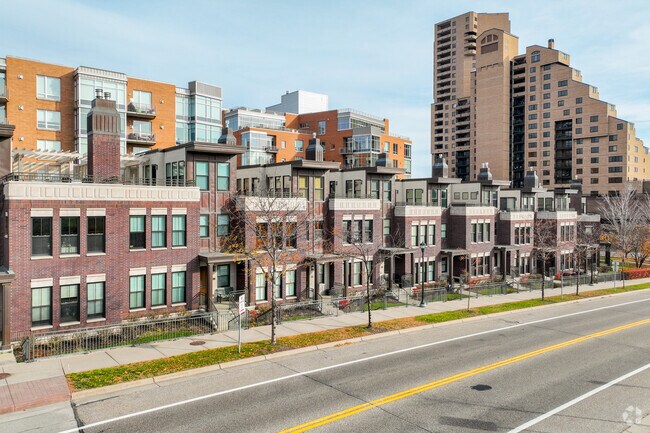Brownstone Apartments offer three-bedroom units for single-families in Minneapolis.