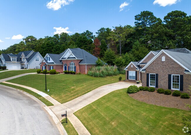 Whiteburg is full of subdivisions that have large yards with long driveways.