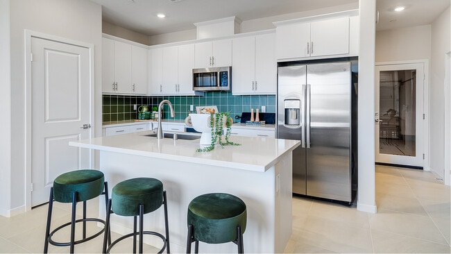 2607 Cloudview Privado, Ontario, CA 91761 - photo 2