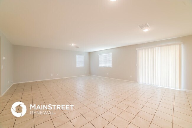 8704 S 253rd Dr, Buckeye, AZ 85326 - photo 4