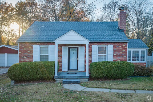 The median price for a single-family home here in Dellwood is about $115,000.