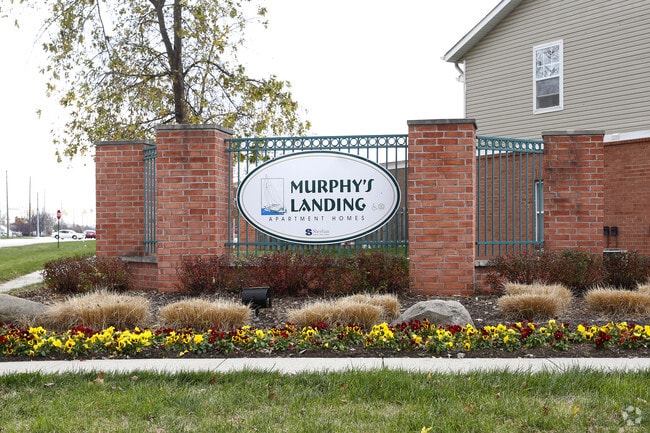 Murphy's Landing, Indianapolis, IN 46217 - photo 3